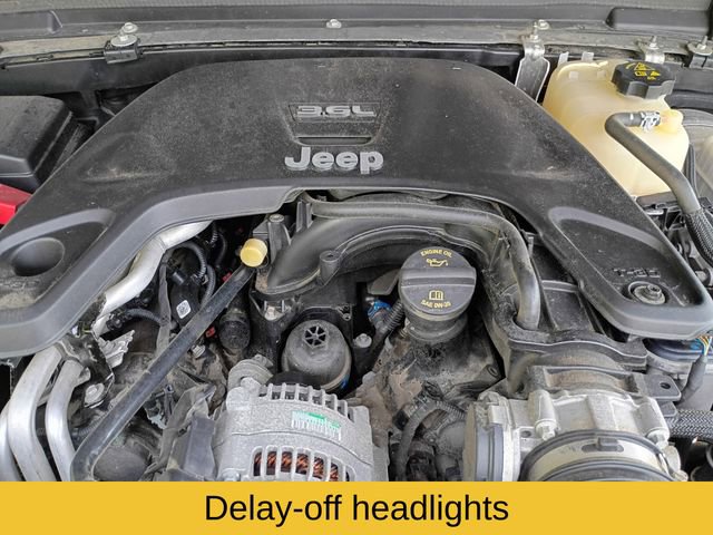 Used 2020 Jeep Wrangler Sport AWD/4WD image 24