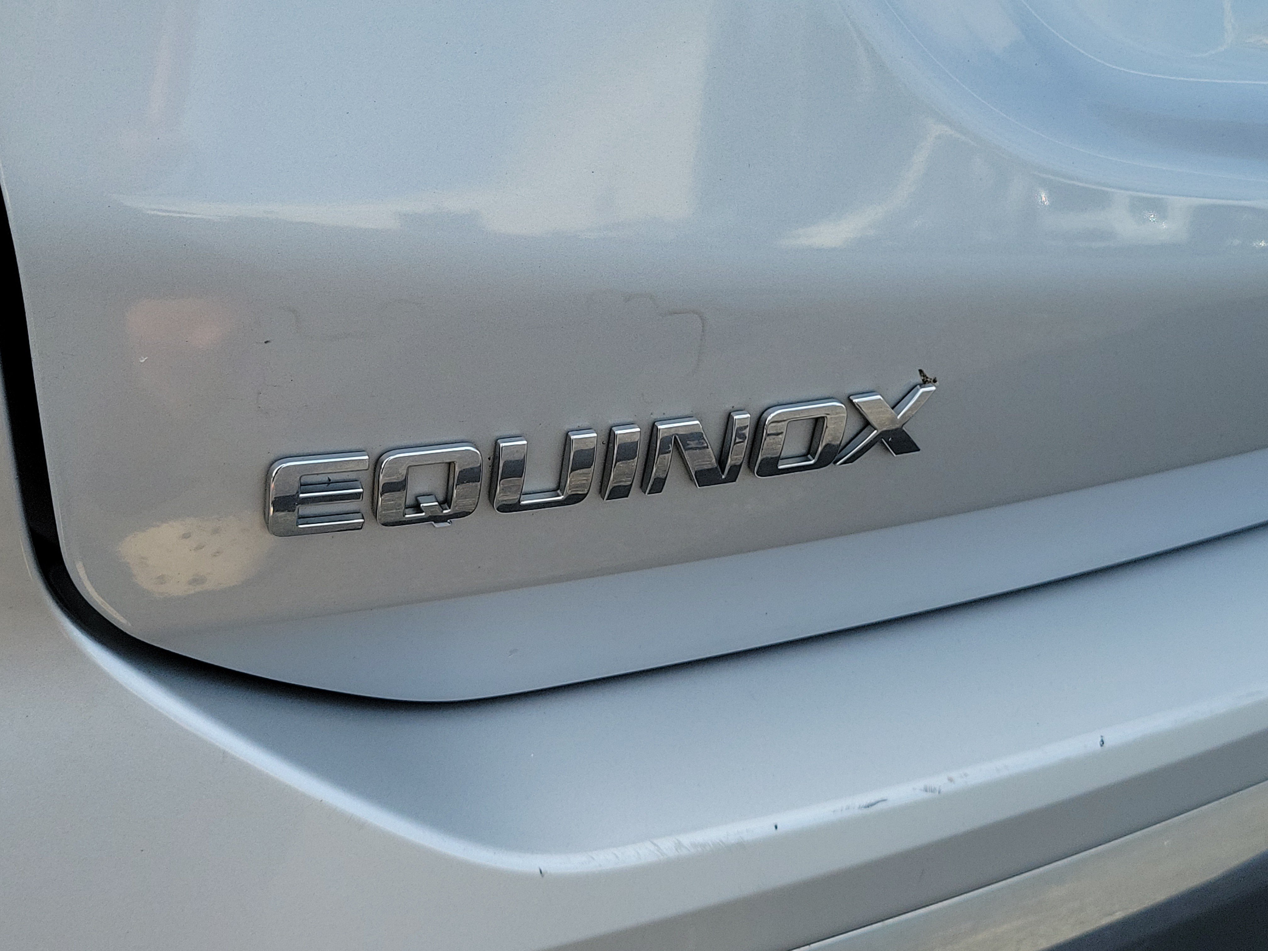 Used 2018 Chevrolet Equinox LT FWD image 6