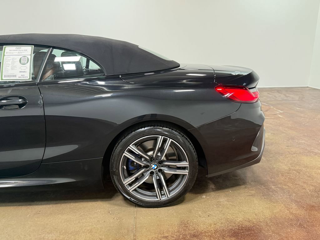 Used 2022 BMW 840i xDrive Convertible w/ Comfort Seating Package image 33