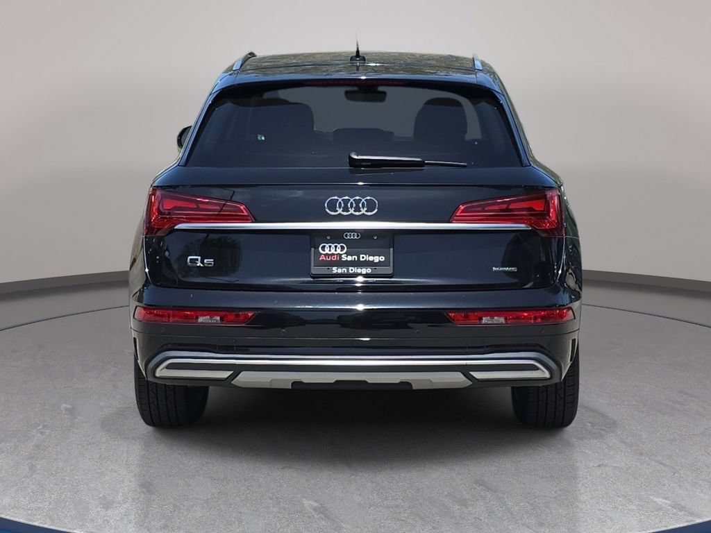 Used 2023 Audi Q5 2.0T Premium w/ Convenience Package AWD/4WD image 7