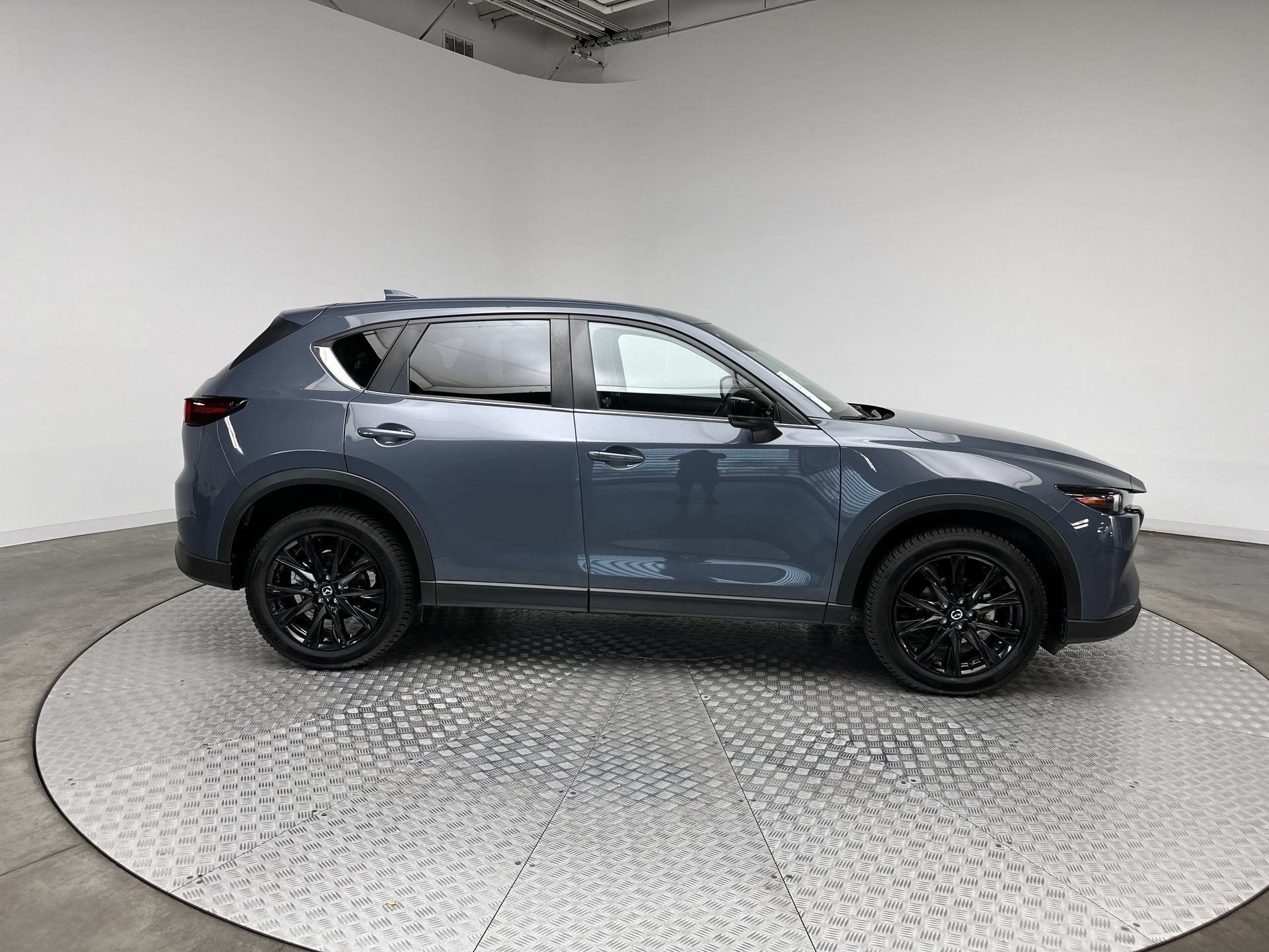 Used 2023 MAZDA CX-5 Carbon Edition AWD/4WD image 10