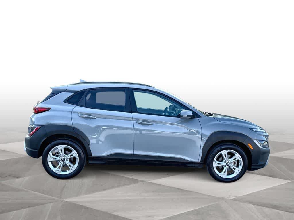 Used 2023 Hyundai Kona SEL FWD image 9