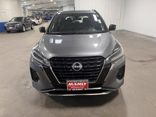Used 2024 Nissan Kicks SR image 8