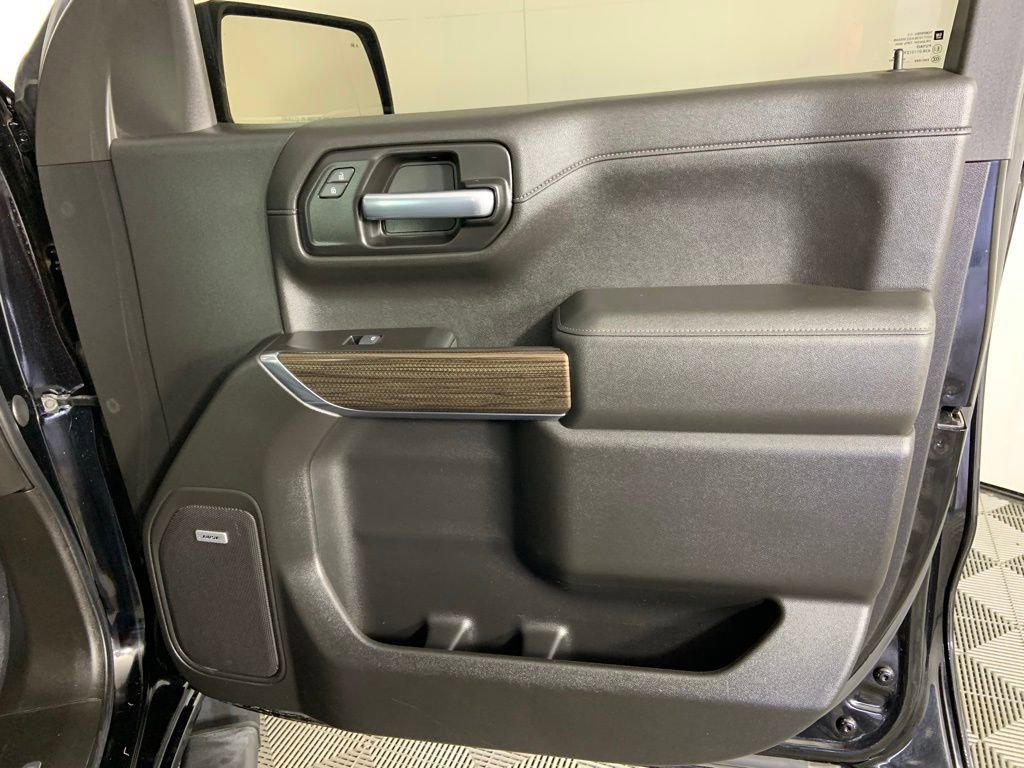 Used 2021 Chevrolet Silverado 1500 LT Trail Boss w/ Convenience Package II AWD/4WD image 24