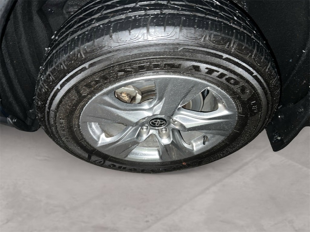 Used 2024 Toyota RAV4 XLE image 14