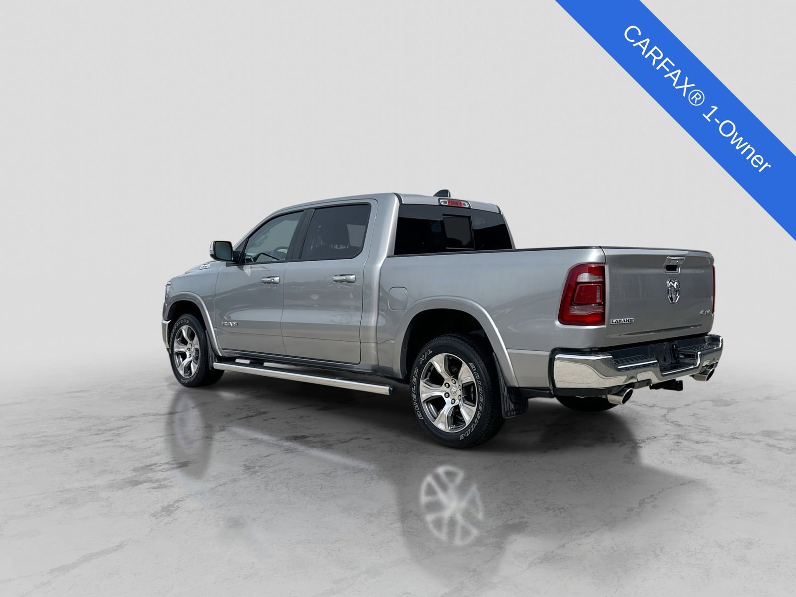 Used 2020 RAM 1500 Laramie AWD/4WD image 5
