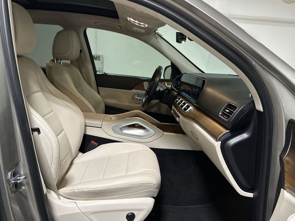 Used 2022 Mercedes-Benz GLE 350 4MATIC image 23