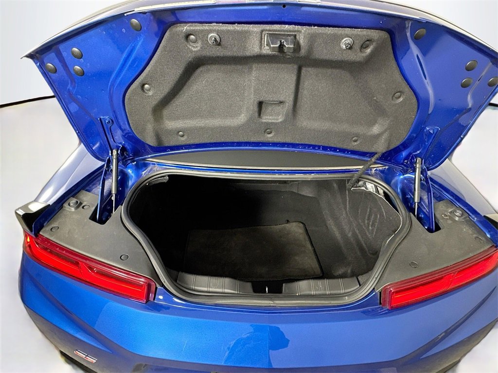 Used 2018 Chevrolet Camaro SS image 25
