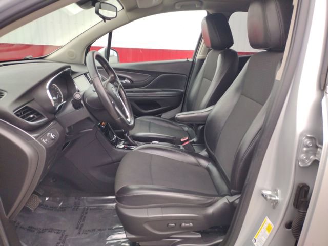 Used 2021 Buick Encore Preferred FWD image 21