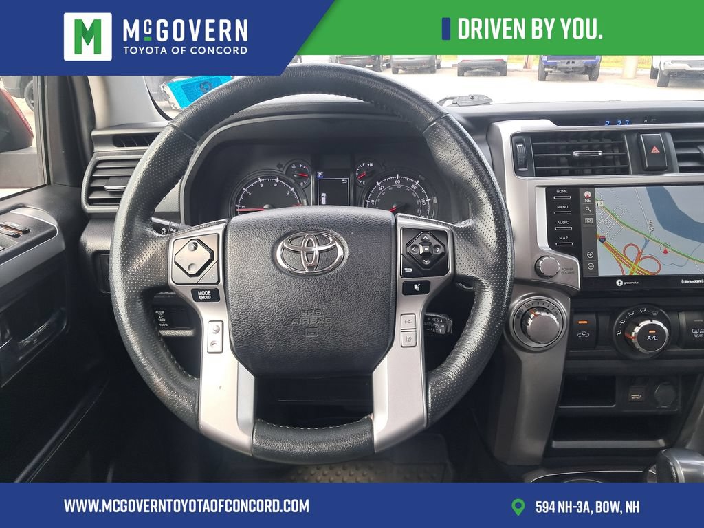 Used 2020 Toyota 4Runner SR5 Premium w/ Moonroof Package AWD/4WD image 18
