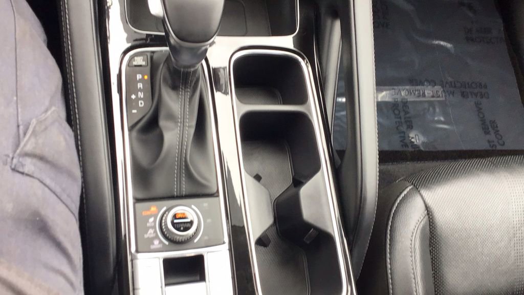 Used 2021 Kia Telluride SX image 32