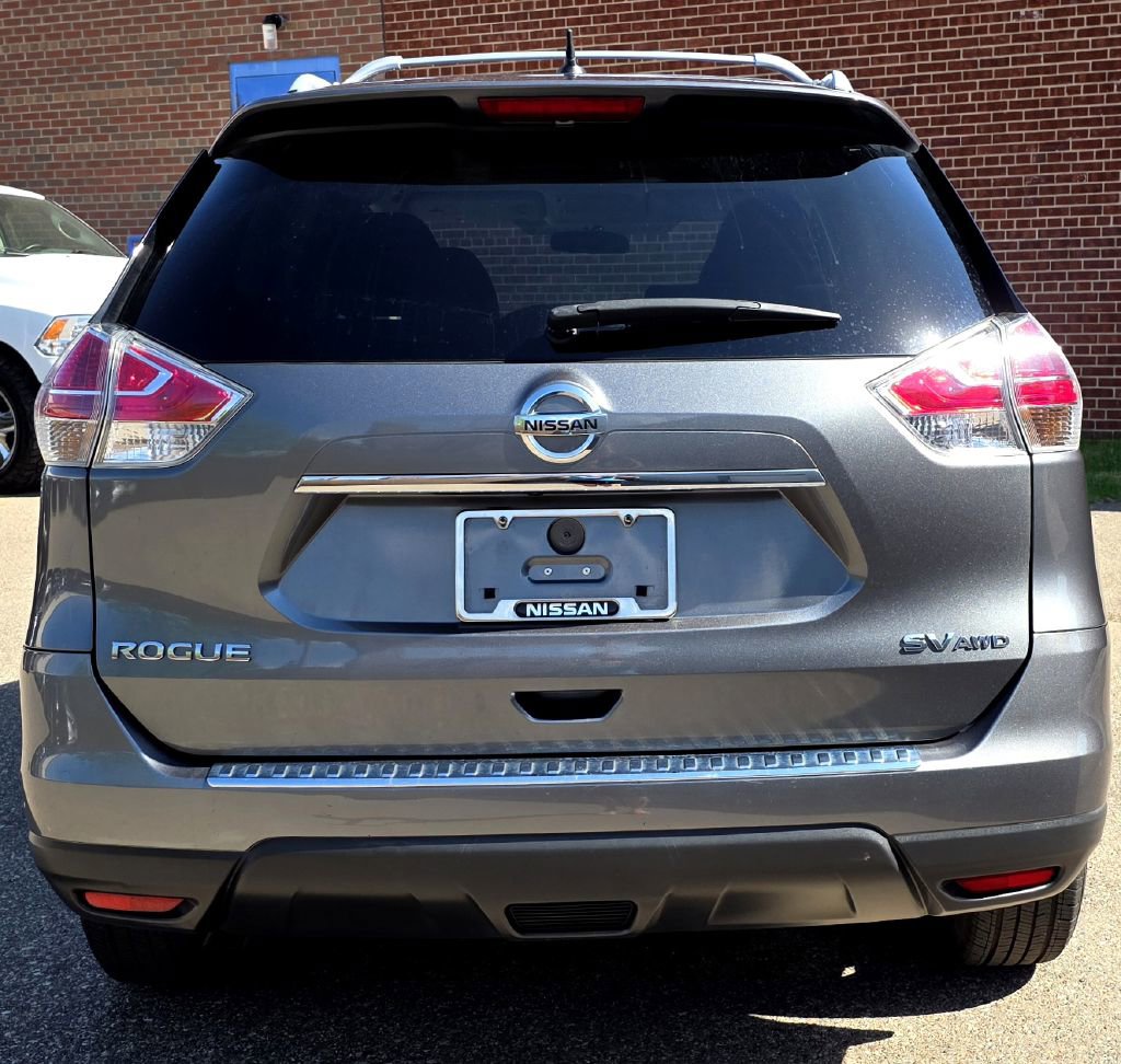 Used 2016 Nissan Rogue SV w/ SV Premium Package AWD/4WD image 6