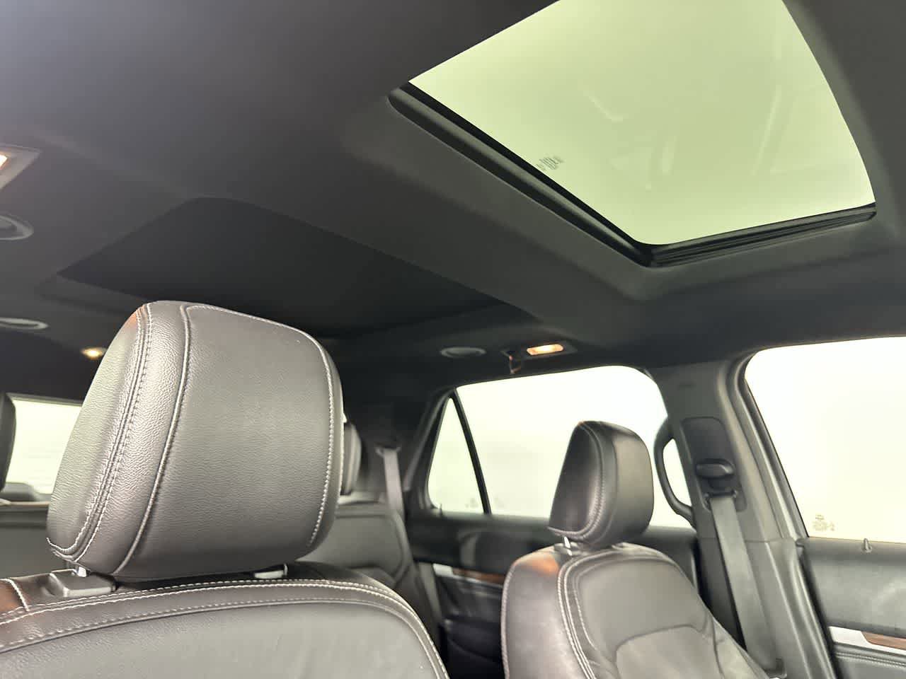 Used 2018 Ford Explorer Limited AWD/4WD image 20
