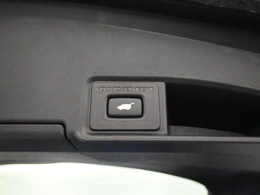 Used 2022 Acura RDX A-Spec Advance Package image 25