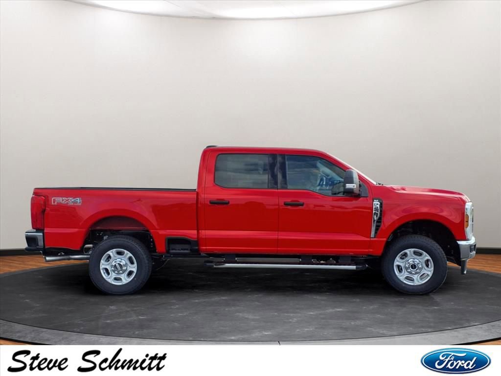 New 2026 Ford F250 XLT w/ FX4 Off-Road Package image 23