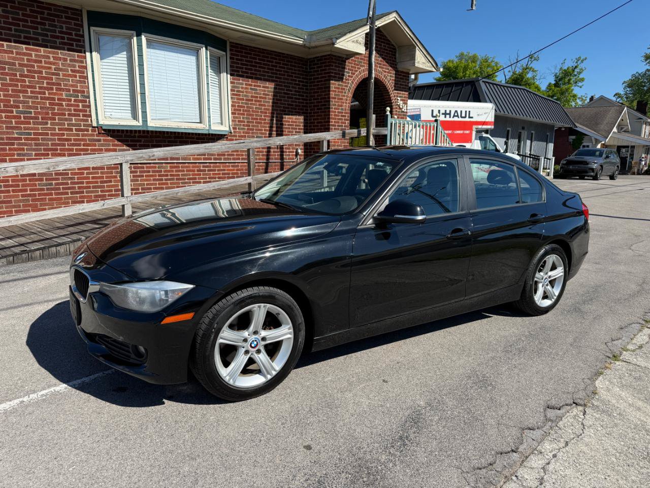 Used 2014 BMW 320i xDrive Sedan AWD/4WD image 9