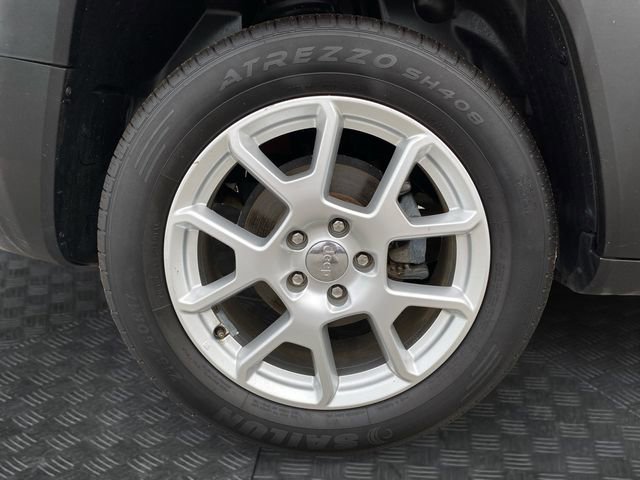 Used 2020 Jeep Renegade Latitude image 35