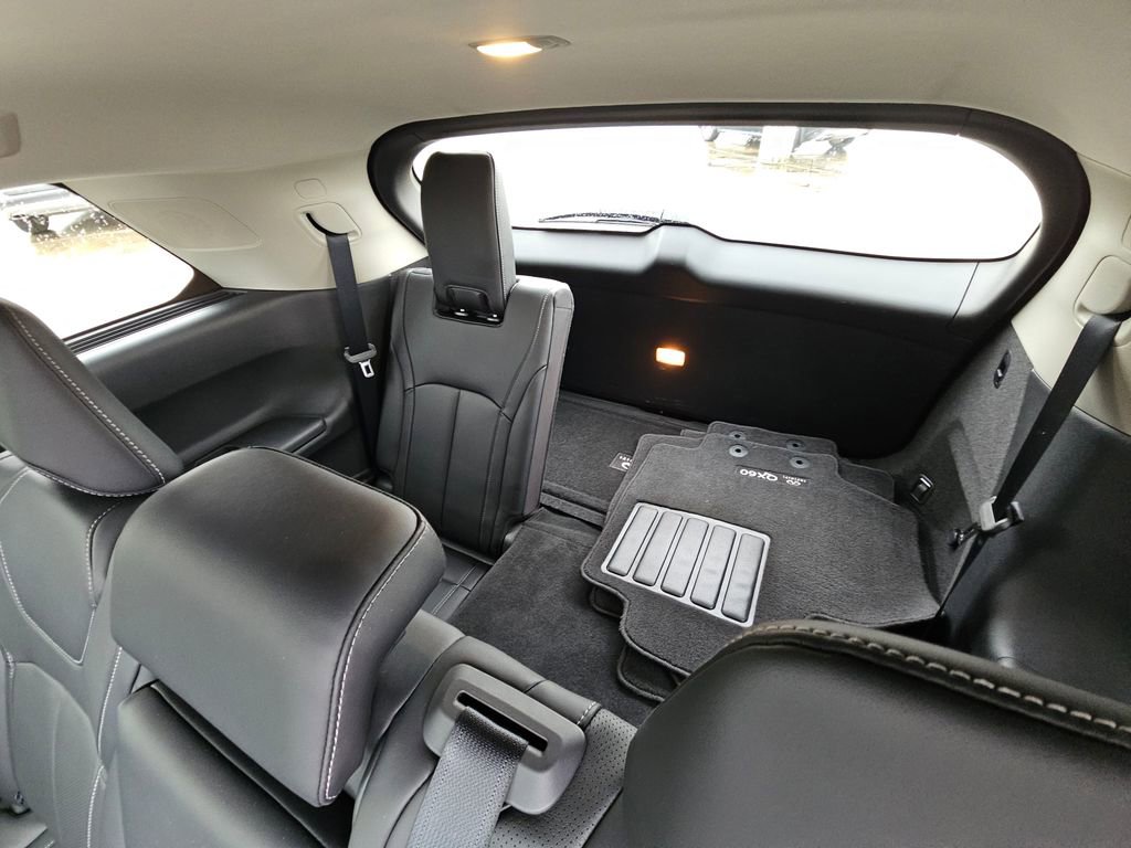 Certified 2024 INFINITI QX60 Luxe w/ Cargo Package image 21