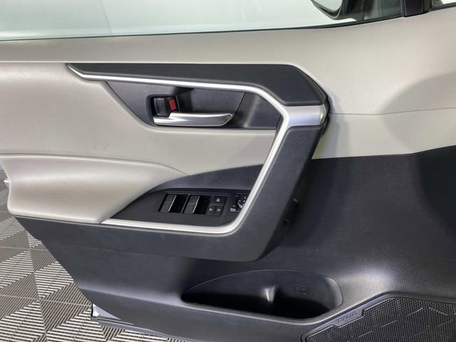 Used 2024 Toyota RAV4 XLE image 22