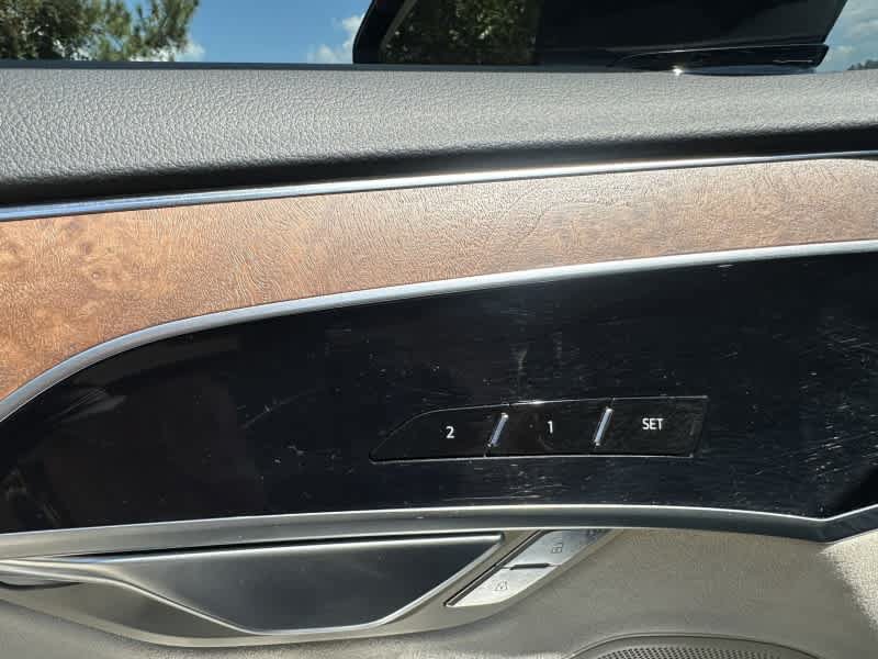 Used 2022 Audi A8 L 3.0T w/ Luxury Package AWD/4WD image 48