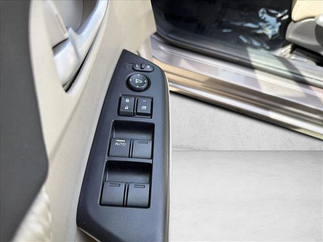 Used 2015 Honda Civic LX image 11