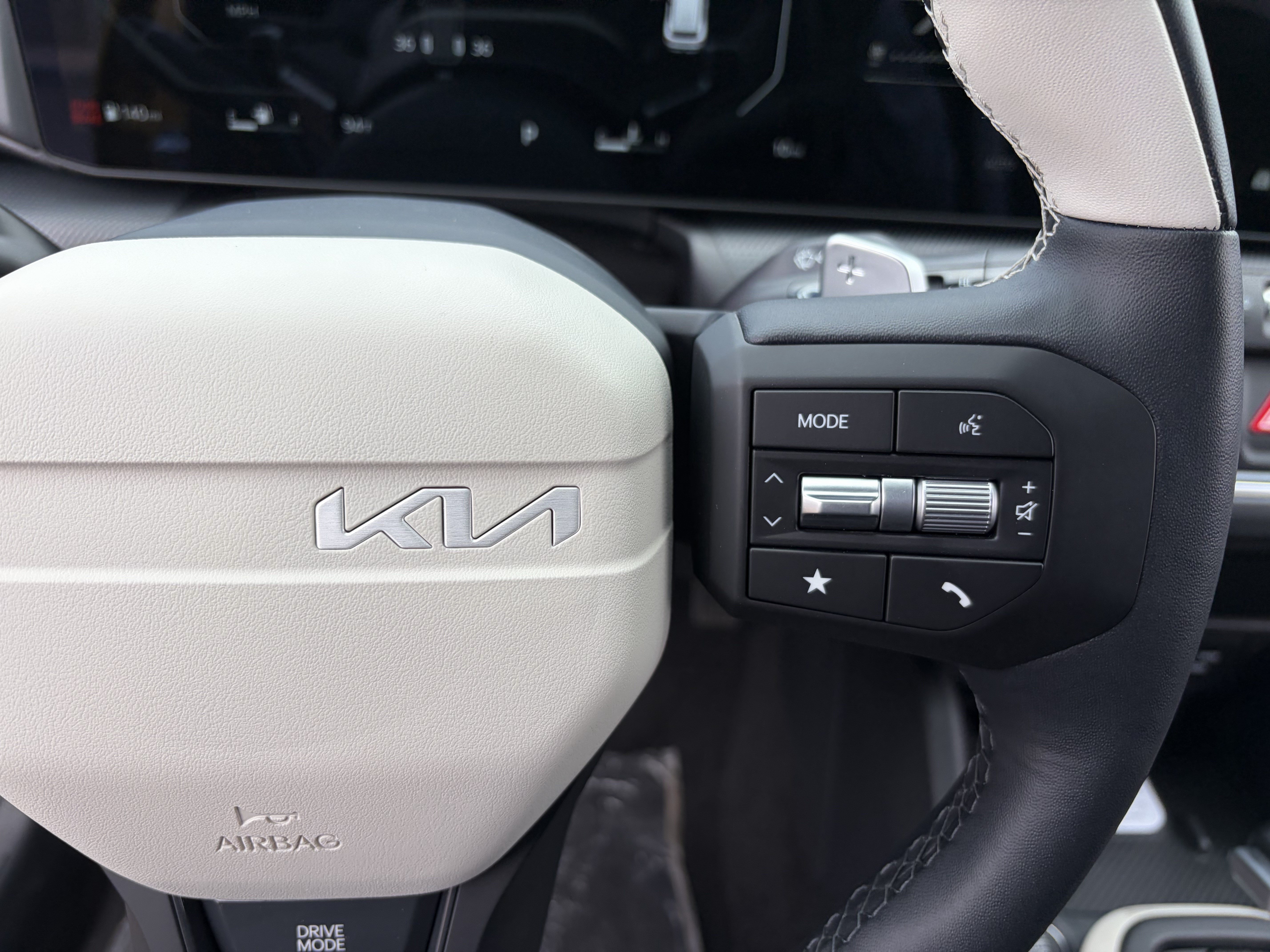 New 2026 Kia K4 GT-Line Turbo w/ GT-Line Premium Package FWD image 23