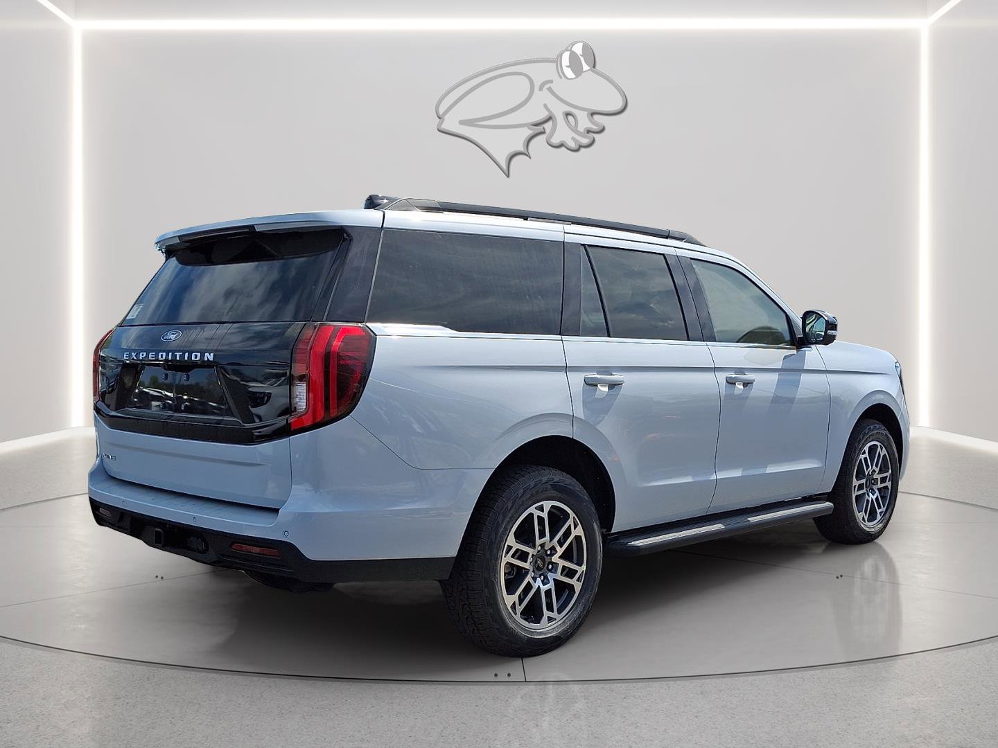 New 2026 Ford Expedition Active AWD/4WD image 3