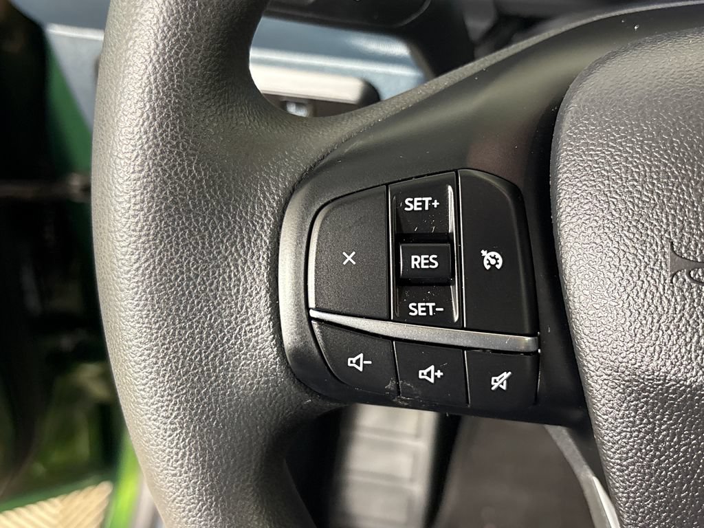 Certified 2025 Ford Maverick XL FWD image 18