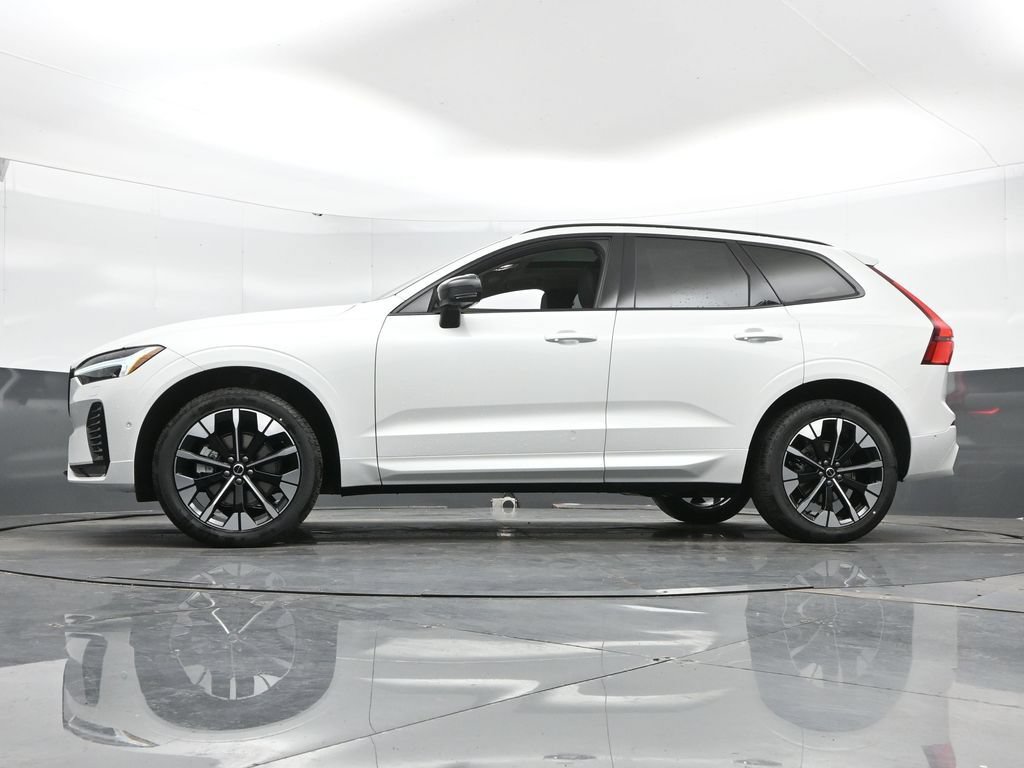 New 2026 Volvo XC60 B5 Plus w/ Climate Package AWD/4WD image 40