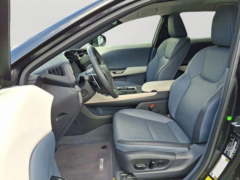 Used 2024 Lexus RZ 450e Premium image 13