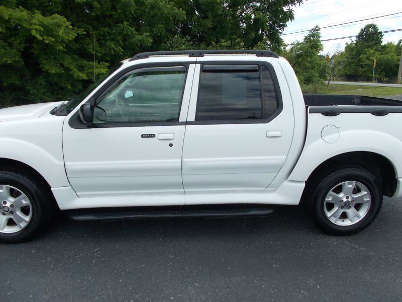 Used 2004 Ford Explorer Sport Trac XLT RWD image 6
