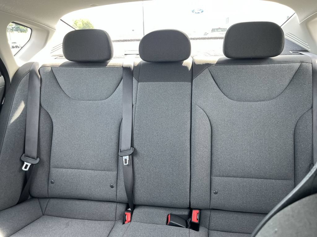 Used 2025 Kia K4 FWD image 21