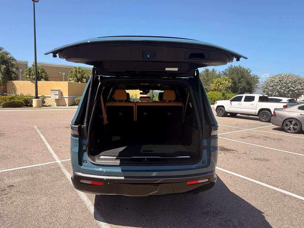 New 2026 Jeep Grand Wagoneer L Summit AWD/4WD image 40