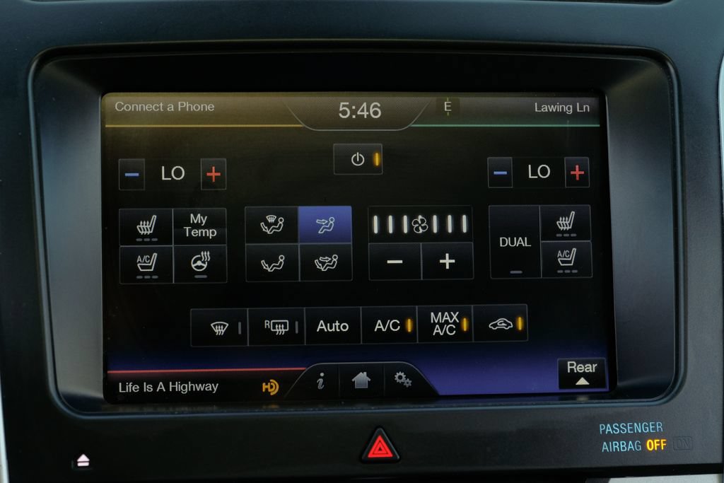 Used 2014 Ford Explorer Limited w/ Equipment Group 302A FWD image 27