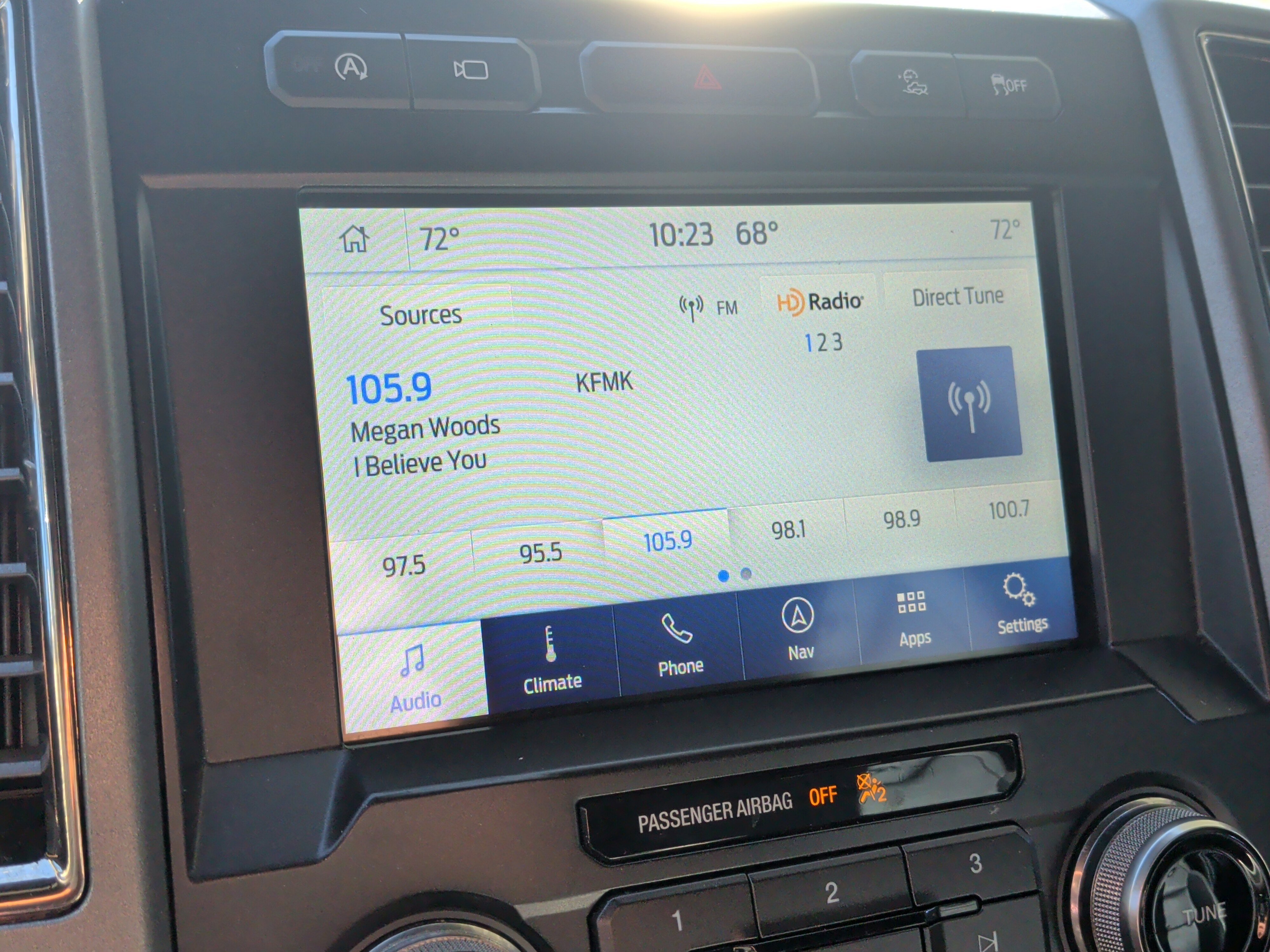 Used 2019 Ford F150 Raptor w/ Equipment Group 802A Luxury image 23