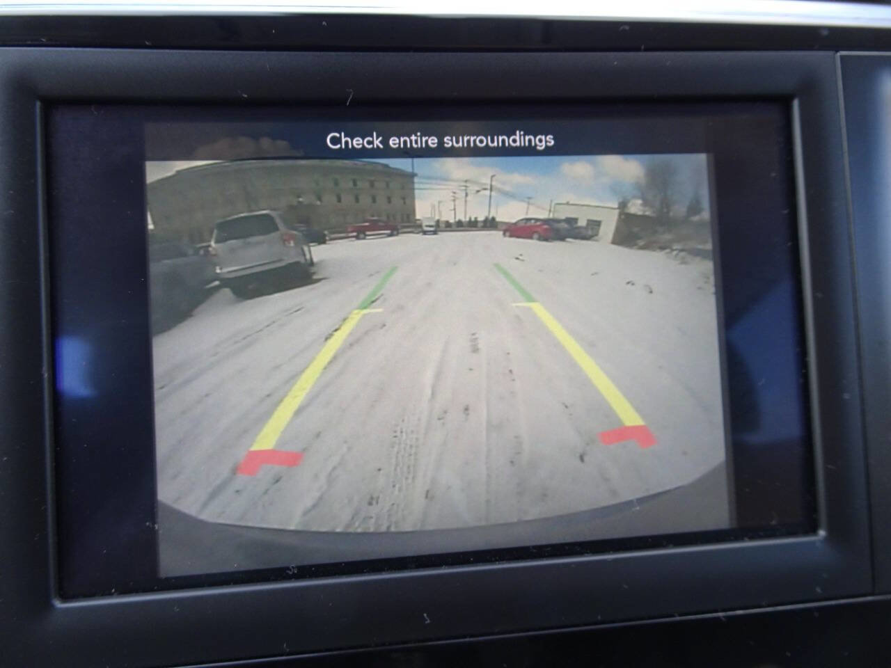 Used 2019 Chrysler Pacifica Touring Plus w/ Tire & Wheel Group image 26