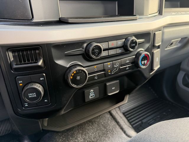 New 2026 Ford F250 XL w/ 360-Degree Camera Package image 14