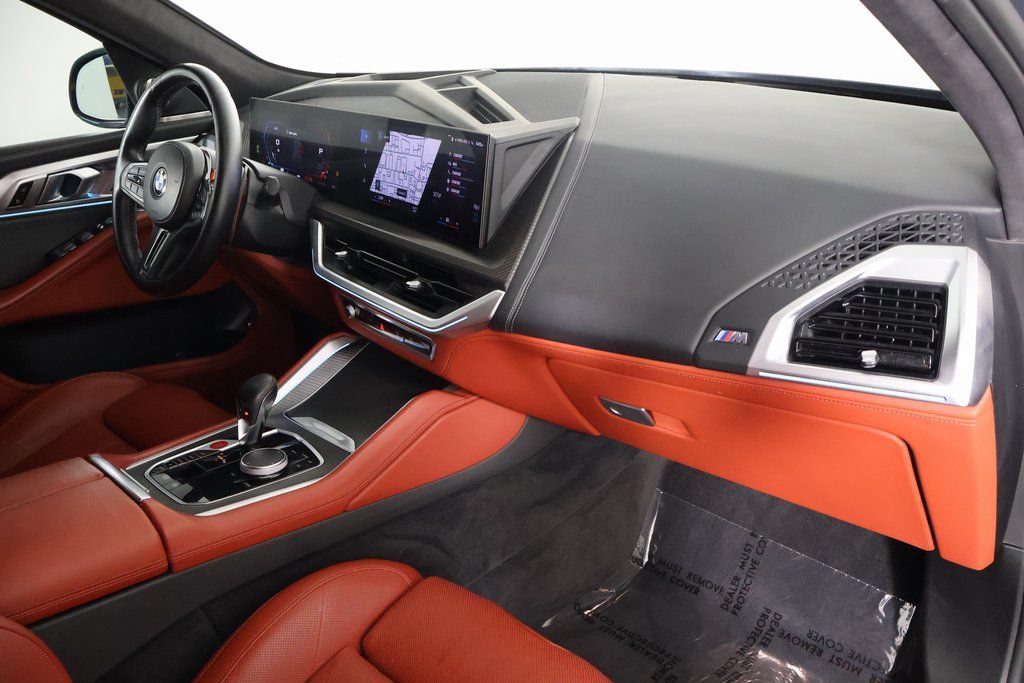 Certified 2023 BMW XM AWD/4WD image 9