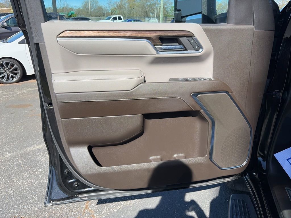 Used 2024 Chevrolet Silverado 1500 LT Trail Boss w/ Protection Package image 13