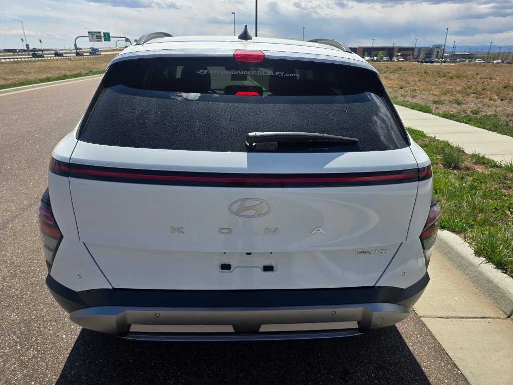 Used 2024 Hyundai Kona Limited image 4