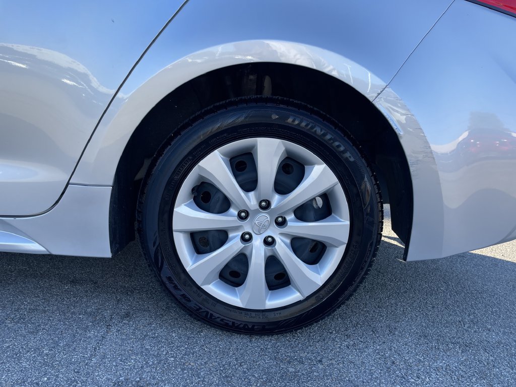 Certified 2024 Toyota Corolla LE FWD image 10