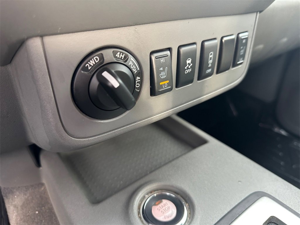 Used 2021 Nissan Frontier SV image 21