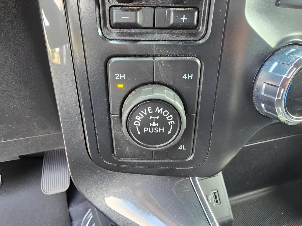 Used 2022 Ford F150 XLT w/ Equipment Group 302A High AWD/4WD image 19