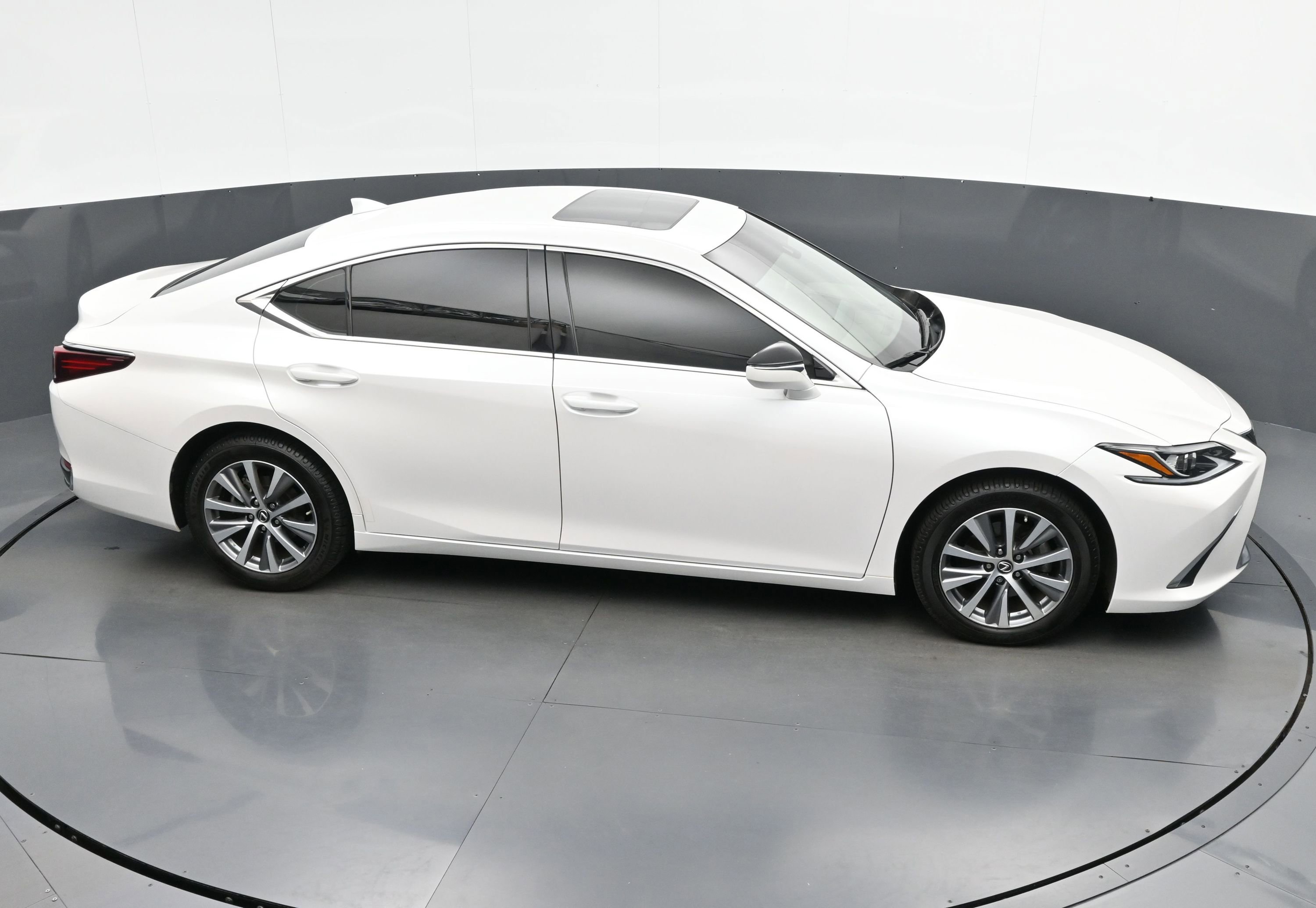 Used 2021 Lexus ES 250 w/ Premium Package image 45
