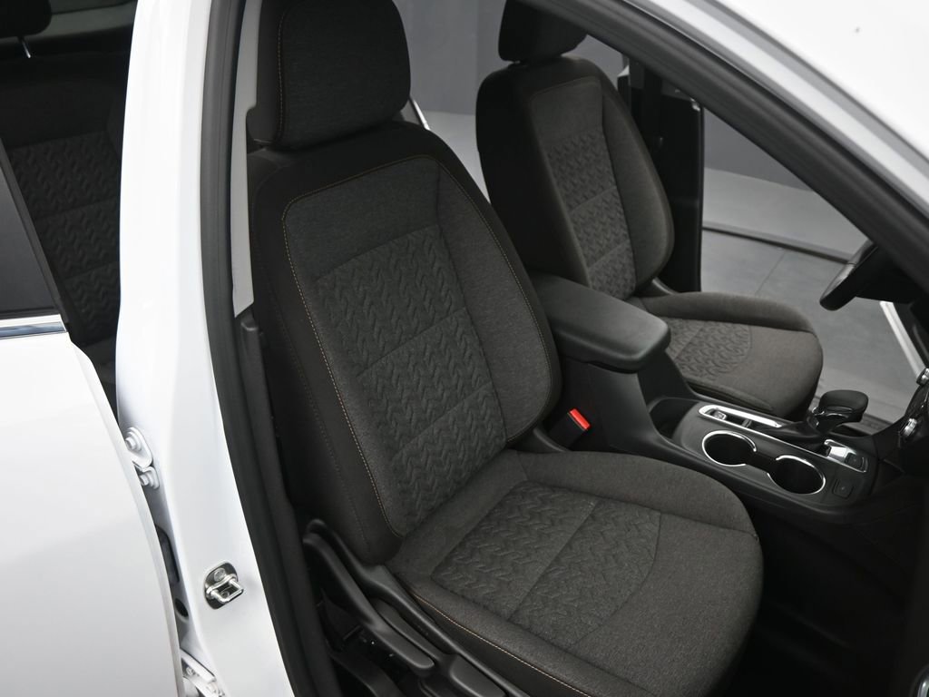 Used 2024 Chevrolet Equinox LT image 19