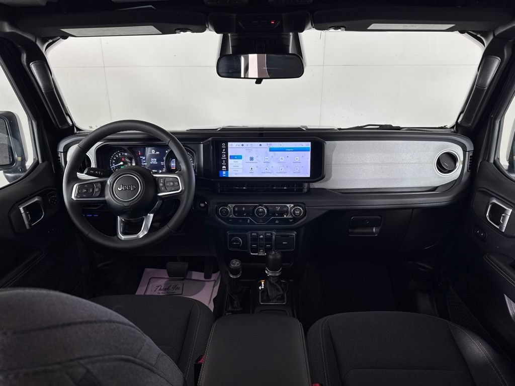Certified 2025 Jeep Wrangler Unlimited Sahara AWD/4WD image 39