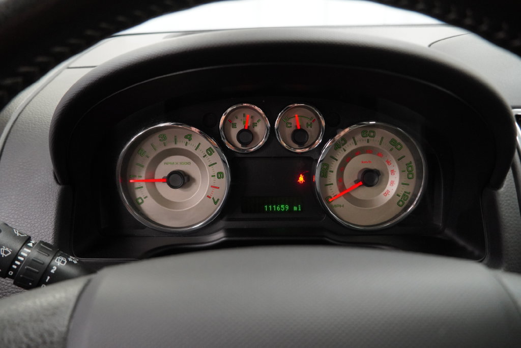 Used 2010 Ford Edge SEL FWD image 24