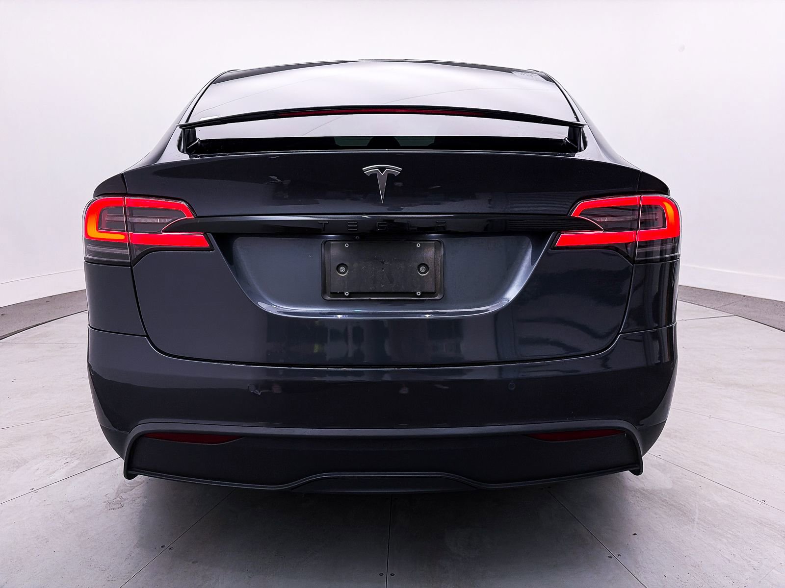 Used 2023 Tesla Model X image 13