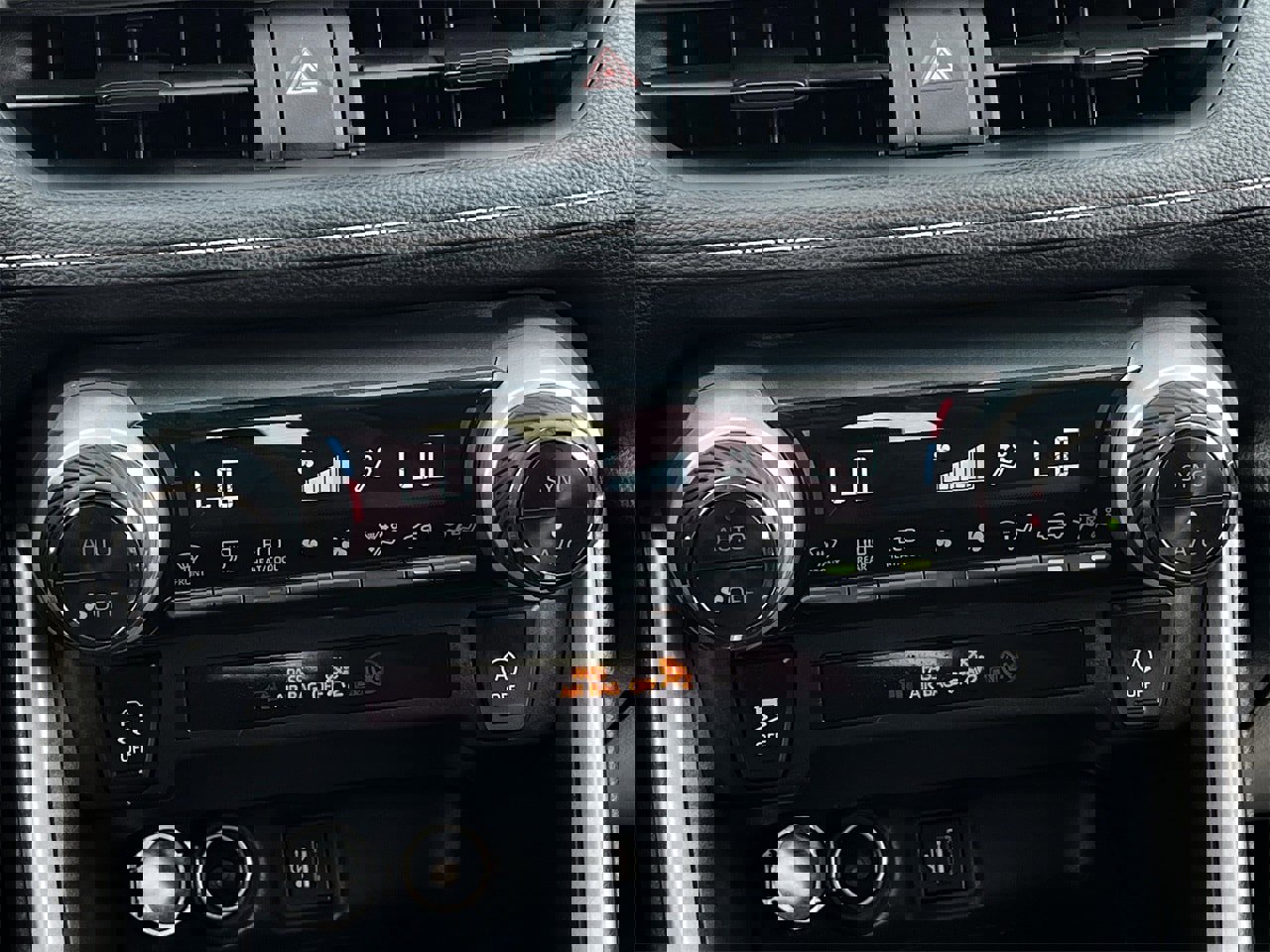 Used 2024 Toyota RAV4 XLE image 18