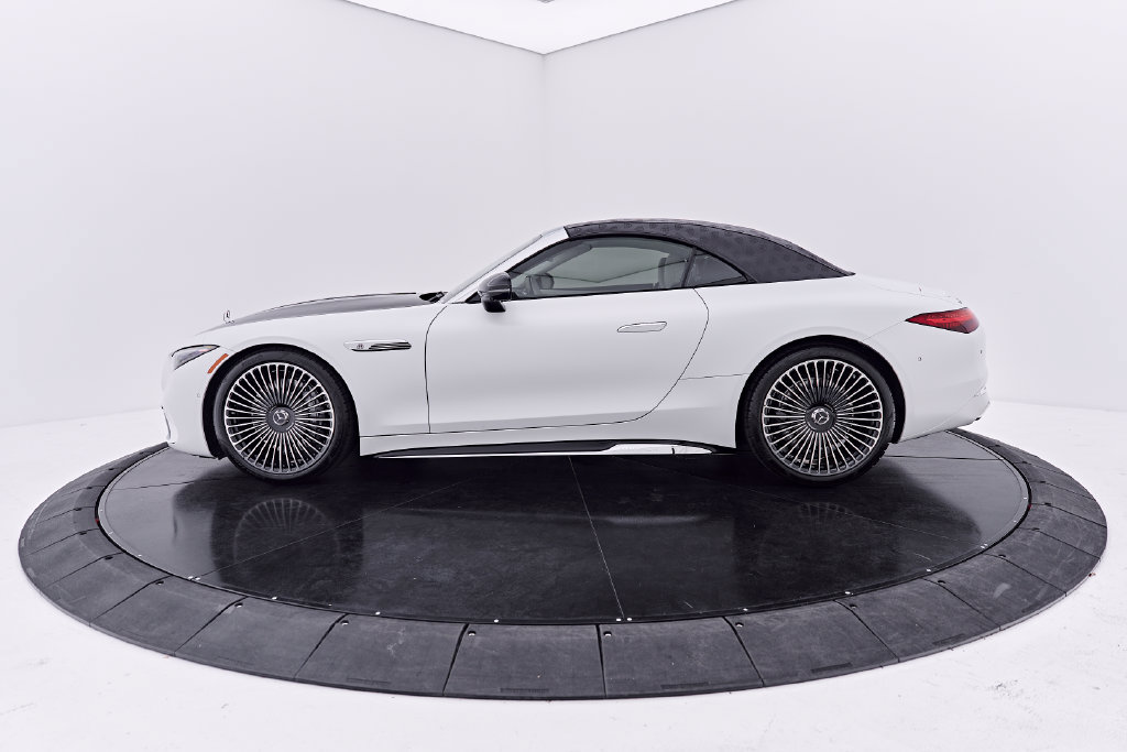 Used 2026 Mercedes-Benz Maybach SL 680 image 9